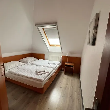 Apartment Diamant Apartmanhaz Eger