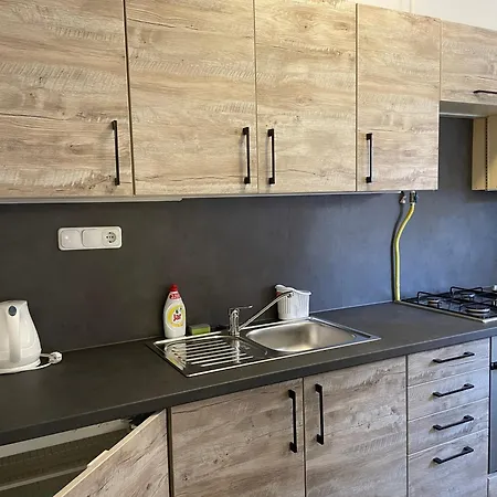 Apartment Diamant Apartmanhaz *