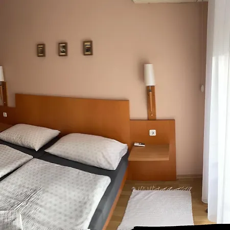 Diamant Apartmanhaz