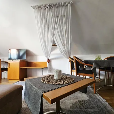 Diamant Apartmanhaz Apartment