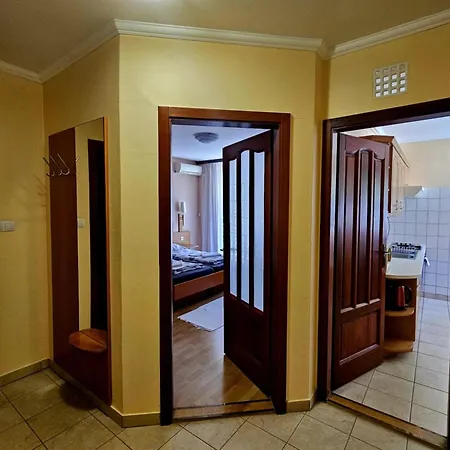 Diamant Apartmanhaz Apartment Eger