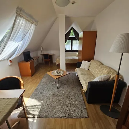 Diamant Apartmanhaz Eger