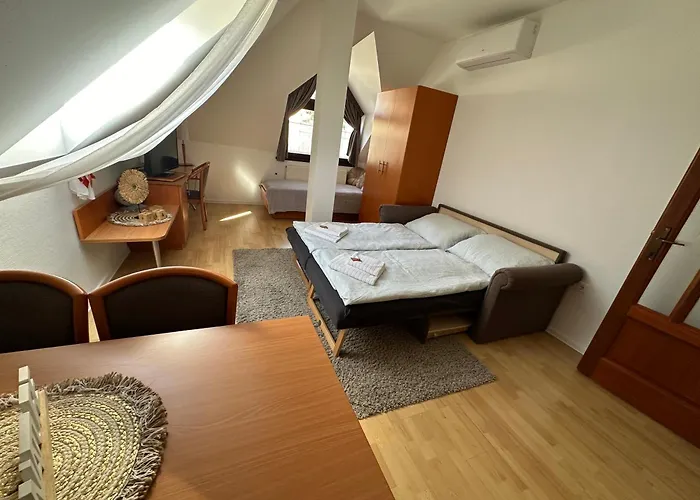 Apartment Diamant Apartmanhaz *