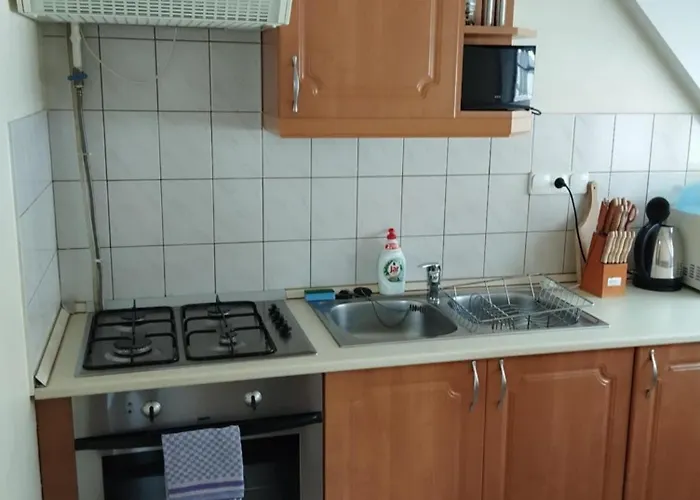 Diamant Apartmanhaz *